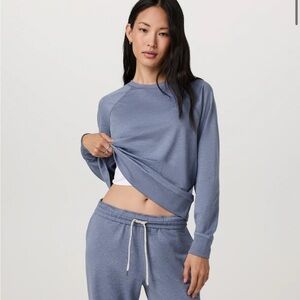 VUORI LONG SLEEVE HALO CREW